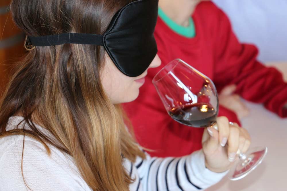 Wine in Black: Blind Tasting Experience 1